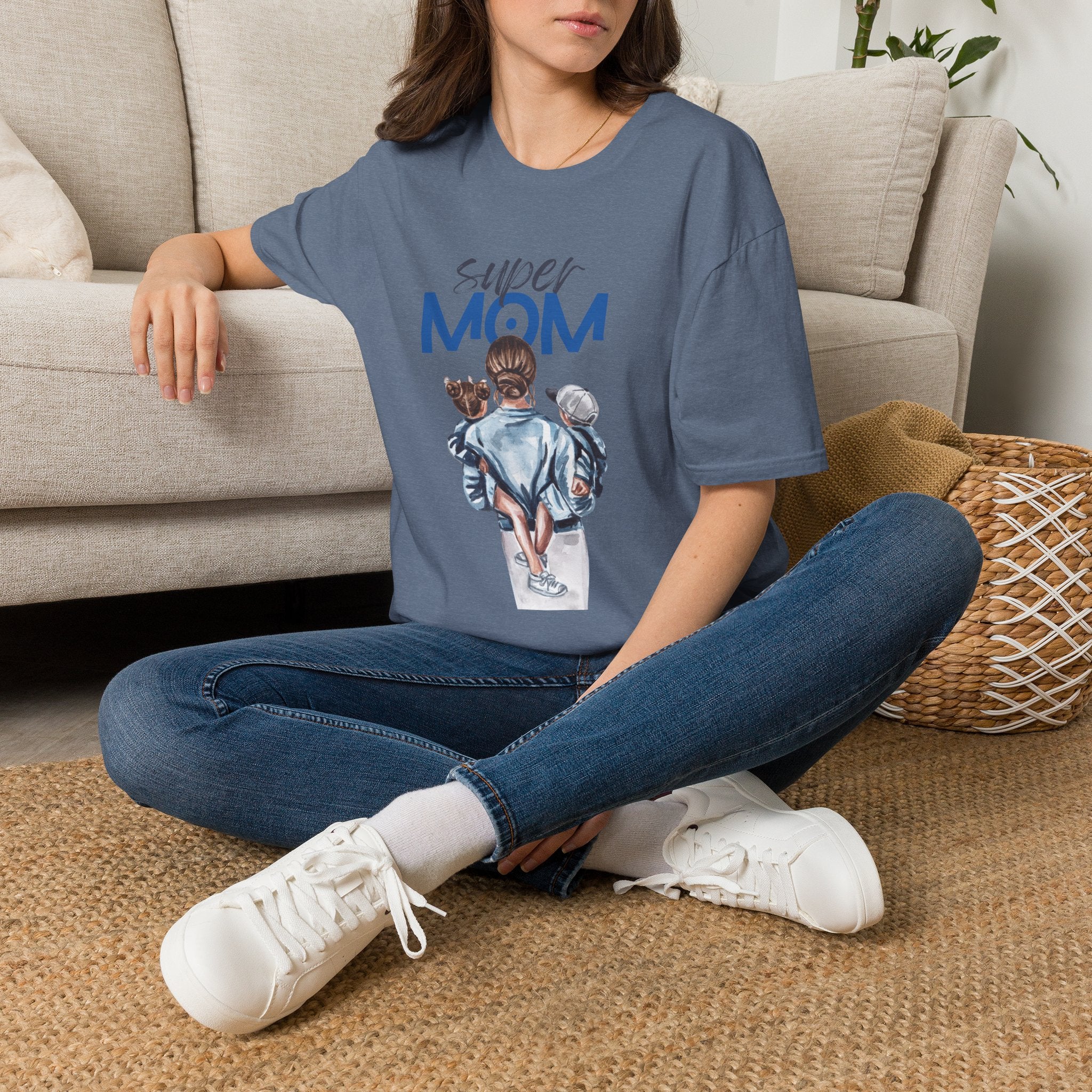 MOM graphic T-Shirt | Mom and Kids design